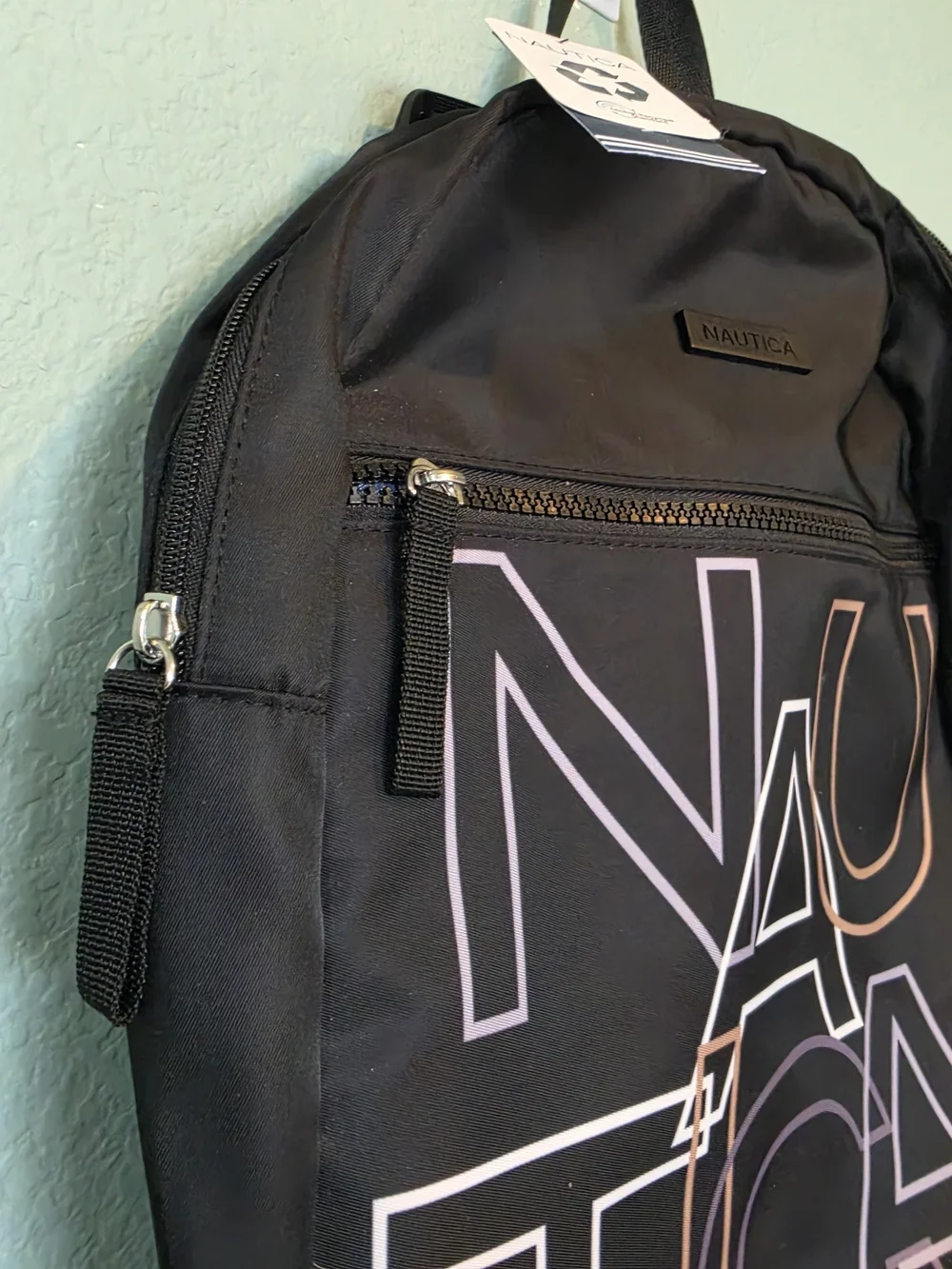 Nautica sleek black